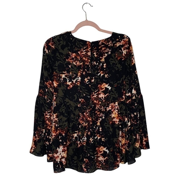 A.N.A Floral Bell Sleeve Wrap Blouse Size Medium - Picture 4 of 12